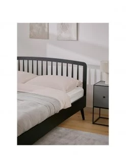 Westwing Collection Holzbett Signe mit Kopfteil in Schwarz, 140 x 200 cm -Schlafzimmer Verkäufe 2022 Holzbett Signe mit Kopfteil in Schwarz 2