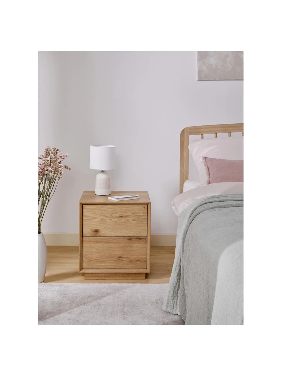 Westwing Collection Nachttisch Noel aus Eschenholzfurnier, B 45 x H 50 cm 2 Westwing Collection Nachttisch Noel aus Eschenholzfurnier, B 45 x H 50 cm – Bild 2