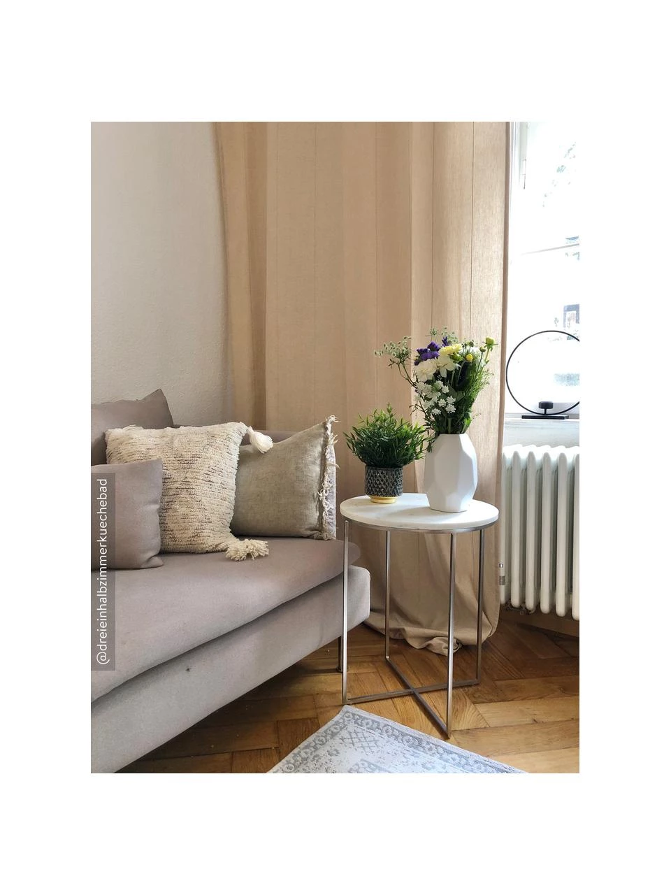 Westwing Collection Runder Marmor-Beistelltisch Alys, Ø 40 x H 50 cm 2 Westwing Collection Runder Marmor-Beistelltisch Alys, Ø 40 x H 50 cm – Bild 2