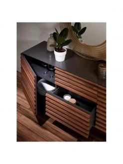 Sideboard Kesia mit Türen und Walnussfurnier, B 162 x H 74 cm 10 Sideboard Kesia mit Türen und Walnussfurnier, B 162 x H 74 cm -Schlafzimmer Verkäufe 2022 Sideboard Kesia mit Turen und Walnussfurnier 4